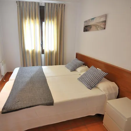 Appartement Rnet - Ii - 2-9 *